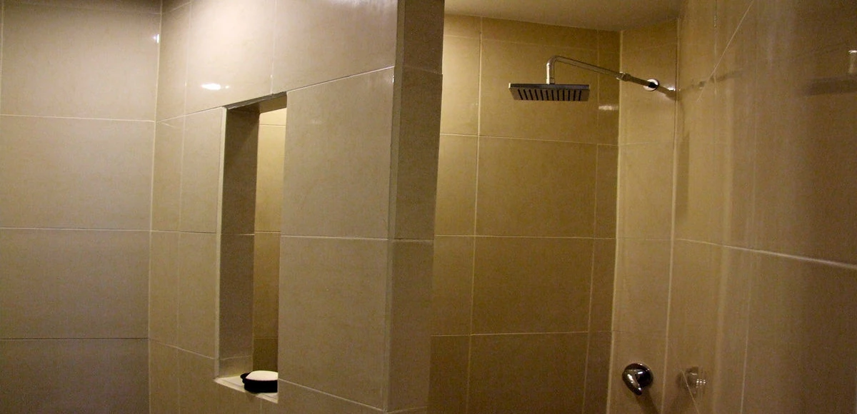 Badezimmer mit Badewanne